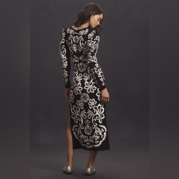 Anthropologie Farm Rio Long-Sleeve Scoop-Neck Floral Side-Slit Midi Dress - Picture 2 of 3